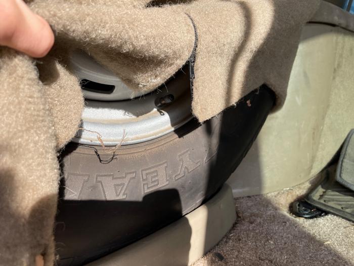 1999 gmc suburban 1500-4wd with 201982 miles for sale near elk-river, minnesota c49fe8f7f57c48528286c69396bf3ba4.jpeg