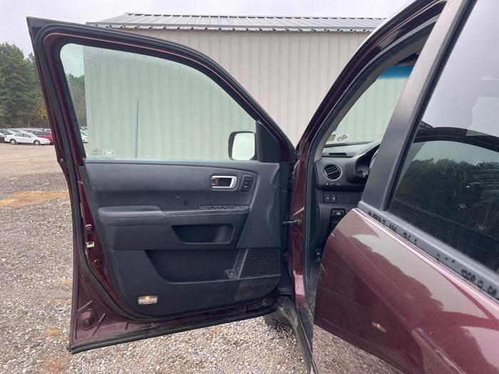 2012 honda pilot touring-4wd-5-spd-at-with-dvd with 229759 miles for sale near elk-river, minnesota c4d8a85e5cd842efac5467375b56f1dc.jpeg