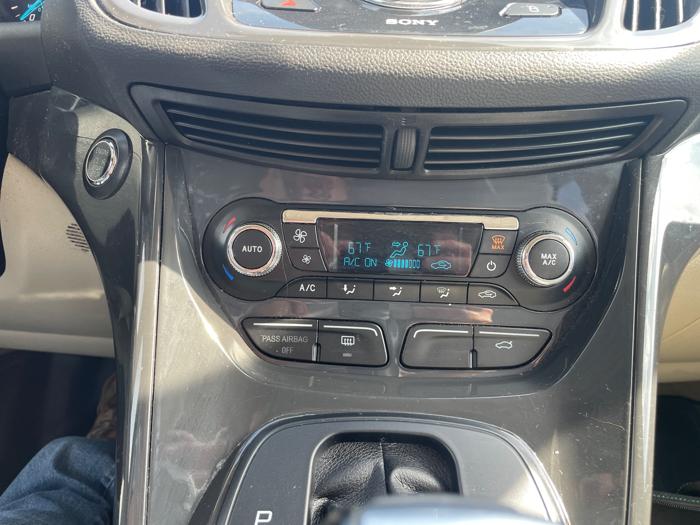 2014 ford escape titanium-4wd with 133798 miles for sale near rochester, minnesota c4e51964213145ddaa215a3dd42fec11.jpeg