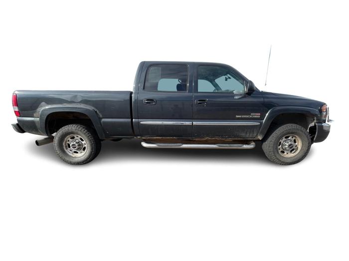 2005 gmc sierra-2500hd crew-cab-long-bed-4wd with 175416 miles for sale near north-branch, minnesota c4e6bbce45f741c18af082a82f511644.jpg
