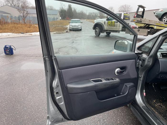 2007 nissan versa with 187914 miles for sale near elk-river, minnesota c4e7eac8ea71494ebbb4e7d4571fdb4e.jpg