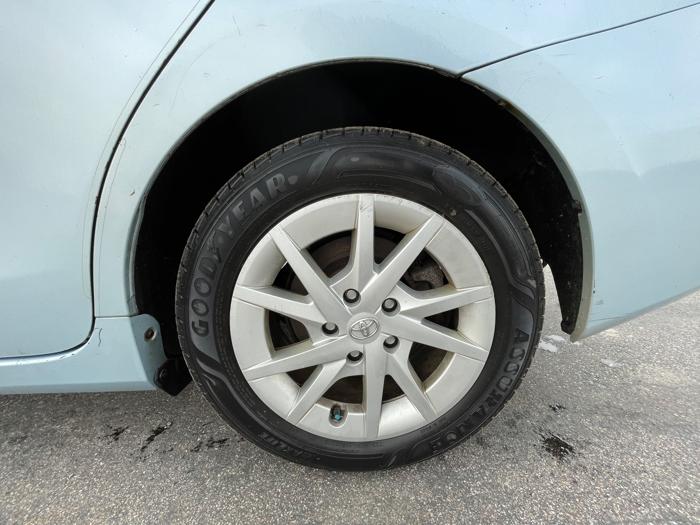 2012 toyota prius-v two with 307540 miles for sale near elk-river, minnesota c4f461381e474e929775bbcb61735925.jpeg