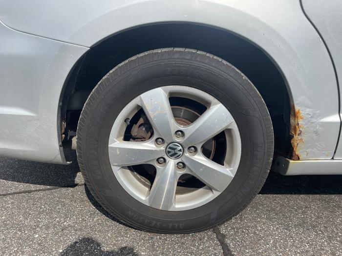2009 volkswagen routan sel with 225950 miles for sale near elk-river, minnesota c508622202d049b1ae5890aac5d72185.jpeg
