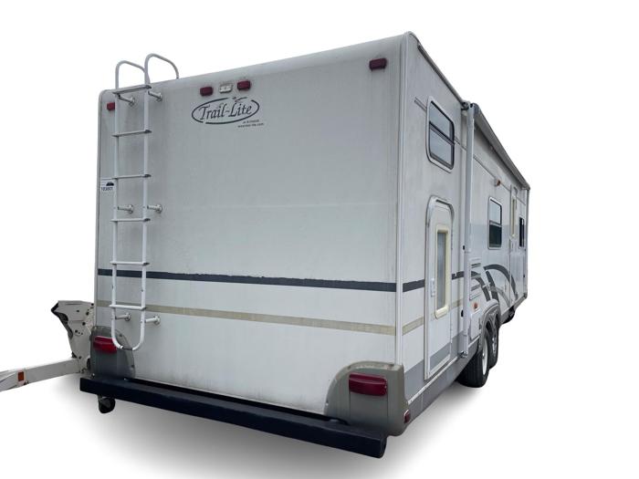 2006 r-vision trl - for sale near elk-river, minnesota c514f487e2654c40a4302d53a15b3606.jpg
