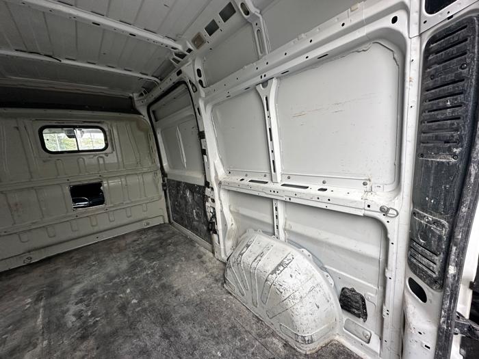 2018 ram promaster 1500-high-roof-tradesman-136-in.-wb with 229112 miles for sale near burnsville, minnesota c590ef1e95ae4f3681425dcc4b4dd81d.jpeg