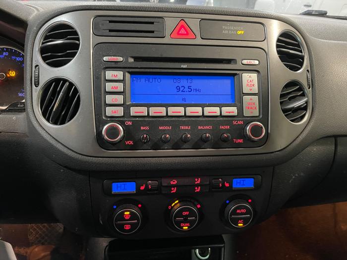 2009 volkswagen tiguan se with 243196 miles for sale near elk-river, minnesota c5aed94486b24fca955b427ab75de180.jpeg