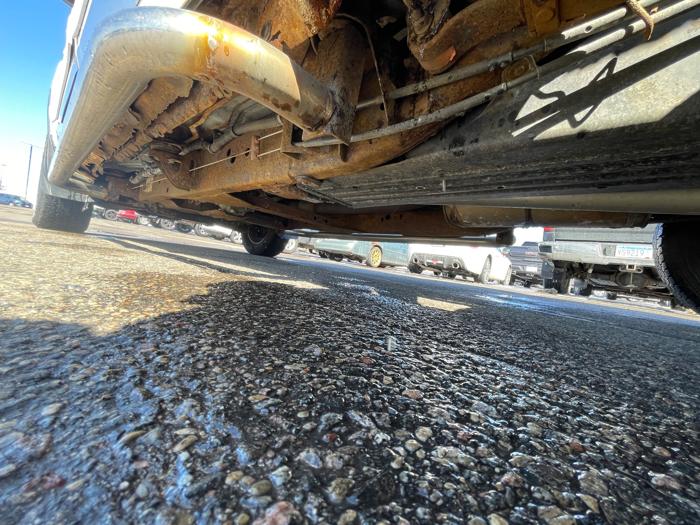 2008 chevrolet silverado-1500 ls-crew-cab-4wd with 151821 miles for sale near st.-cloud, minnesota c5c0ad9e3f1f41f6baeed8a33239967f.jpeg