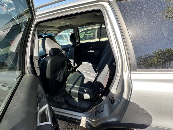 2004 volvo xc90 2.5t-awd for sale near elk-river, minnesota c5c2a5db49774c7489dc5eaebde1a1c3.jpeg
