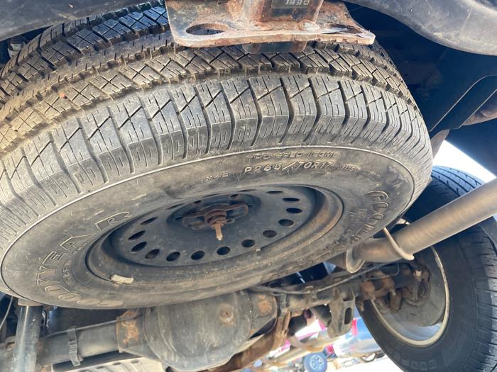 2015 chevrolet silverado-1500 lt-crew-cab-4wd with 273116 miles for sale near fridley, minnesota c5d3f01f2a35427badf4299a813e1a40.jpeg