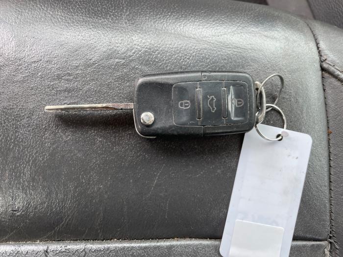 2006 volkswagen jetta tdi with 227110 miles for sale near elk-river, minnesota c5d935dc46564ea59716a49cd1246ca5.jpeg