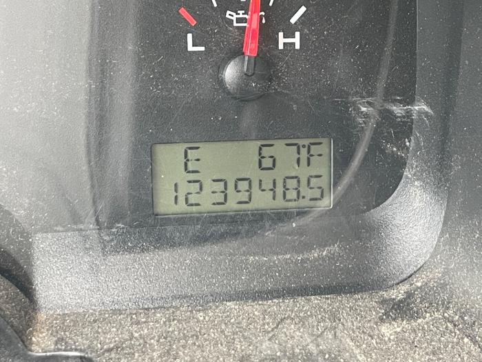 2006 ford f-150 fx4-supercab-5.5-ft-box with 123948 miles for sale near elk-river, minnesota c5f1e032480e4efeb1ff100088ce7657.jpeg