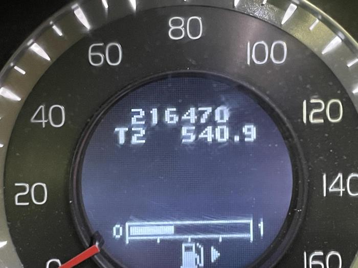 2010 volvo xc70 x with 216470 miles for sale near elk-river, minnesota c5f5f9e177f549a790b27433315999df.jpg