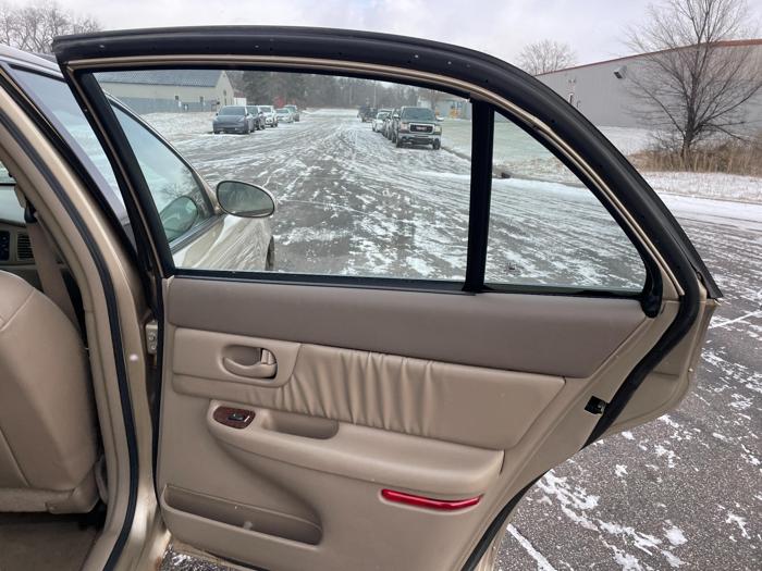 2004 buick century custom with 123858 miles for sale near elk-river, minnesota c5fa814270404b99be287a5029acdcf4.jpg