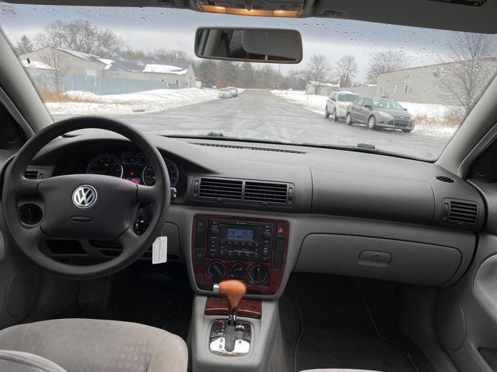 2003 volkswagen passat gls with 58237 miles for sale near elk-river, minnesota c60f9cc3c3e54726a2a1eb295f8814a3.jpg