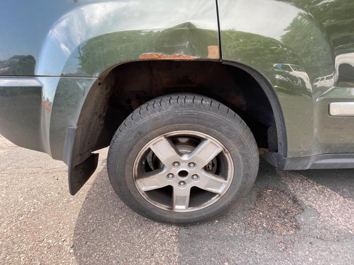 2006 jeep grand-cherokee laredo-4wd with 232265 miles for sale near spring-lake-park, minnesota c62086cbe91c4c59807f9fea8d61b523.jpeg