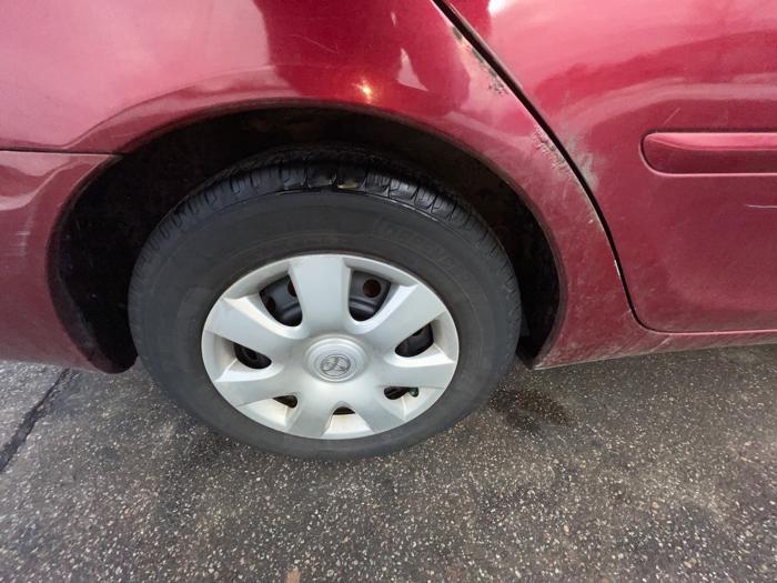 2004 toyota camry le with 211412 miles for sale near elk-river, minnesota c63df0f75e45412fbb91826bb643f27f.jpeg