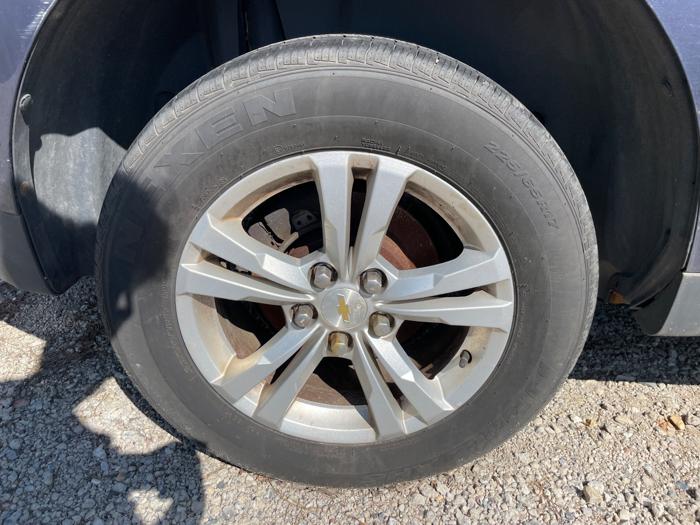 2013 chevrolet equinox ls with 190352 miles for sale near elk-river, minnesota c643f2a6597f4aaf8626fba5ca0a2739.jpeg