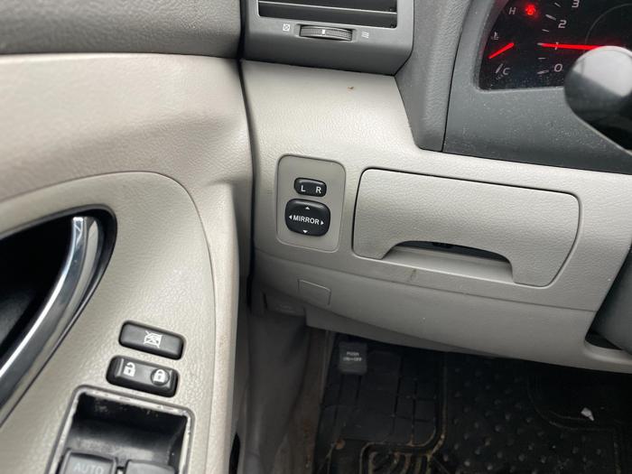 2008 toyota camry with 220493 miles for sale near elk-river, minnesota c64b5c94cb0645a8ab3ccf6c4826f278.jpg