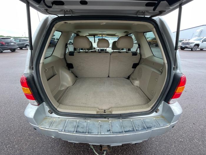 2006 ford escape limited-4wd with 213037 miles for sale near redwood-falls, minnesota c66143aaac904615bb39f29414a2aae2.jpeg