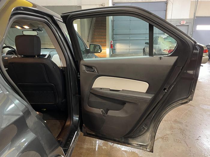 2011 chevrolet equinox ls with 130516 miles for sale near elk-river, minnesota c68e114cb96741bdb4d95e5e51a55e94.jpg