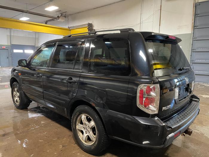 2006 honda pilot ex-l(-with-navi) with 289760 miles for sale near elk-river, minnesota c6947ce6215a4887b7d160886207de98.jpg