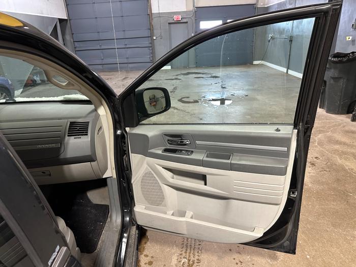 2009 dodge grand-caravan sxt with 187638 miles for sale near elk-river, minnesota c6a37cf4c6c943638cb3dca4796e1ed4.jpeg