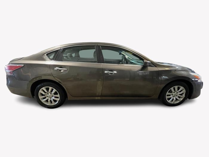 2014 nissan altima 2.5 with 248954 miles for sale near elk-river, minnesota c6a5780314984ccaa1bfb447770e0801.jpg