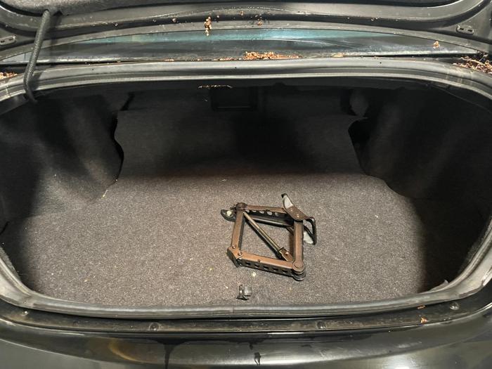 2013 chrysler 200 lx with 145613 miles for sale near elk-river, minnesota c6b441b3d484480b845de1810f9480ba.jpg