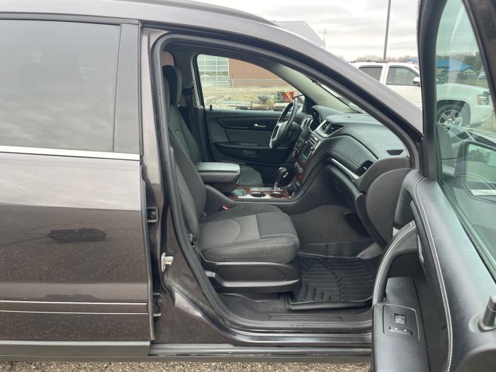 2013 chevrolet traverse 1lt-fwd with 163117 miles for sale near annandale, minnesota c6c14e59a6424122bc3d29ff654d0204.jpeg