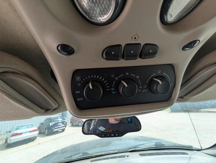 2005 gmc yukon-xl 1500-4wd with 171211 miles for sale near elk-river, minnesota c6c75f6bfcc0450194769421b997d0a4.jpg
