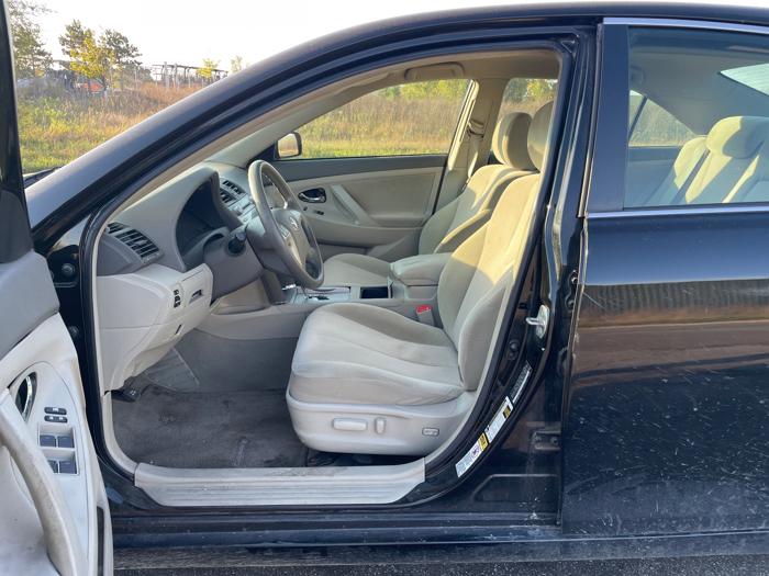 2010 toyota camry le-6-spd-at with 218566 miles for sale near elk-river, minnesota c6d5a7db89204b63aca6d82e779143c7.jpeg