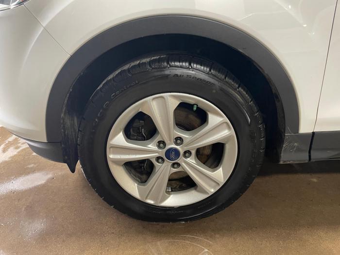 2015 ford escape se with 308785 miles for sale near elk-river, minnesota c6dcaf83bc1c41498f724a442cb04687.jpg