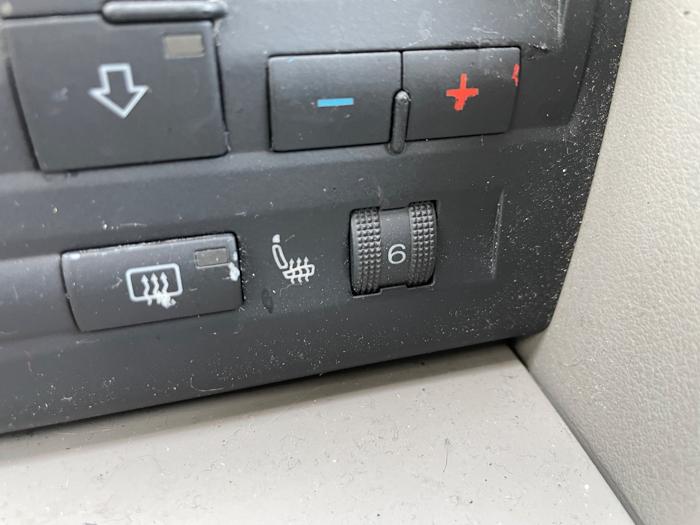 2004 audi a4 1.8t-quattro with 156926 miles for sale near elk-river, minnesota c6f725bc34d746028e7b3156624a18b0.jpeg