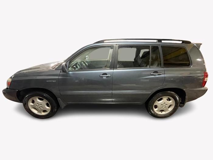 2004 toyota highlander with 181286 miles for sale near elk-river, minnesota c6f8818581de4aa3b2a2f39312ad8897.jpg