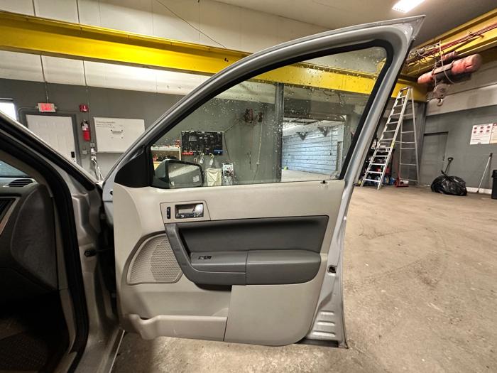 2008 ford focus ses-sedan with 171504 miles for sale near elk-river, minnesota c6fb0bb5a2aa4432881a362a726cb8bd.jpeg