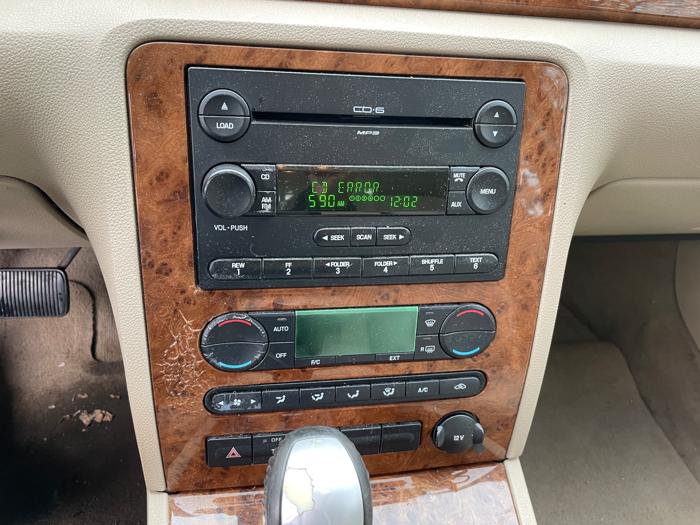 2005 ford five-hundred sel with 205561 miles for sale near elk-river, minnesota c710249740eb471bb2a26886560444bb.jpeg