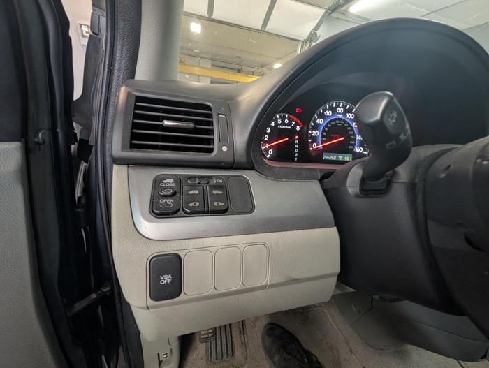 2008 honda odyssey ex-l with 245268 miles for sale near elk-river, minnesota c742f8ab30f54ab3b15c5e351920495a.jpg