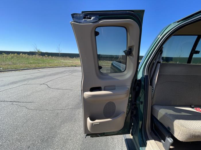 1999 ford f-150 work-truck for sale near elk-river, minnesota c747bfb1b6bb4315a1dd54bdfcb0521d.jpg