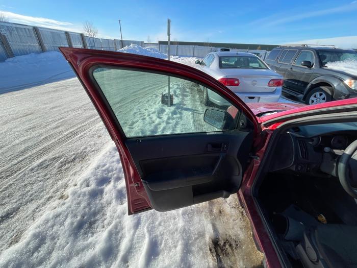 2011 ford focus se-sedan with 161512 miles for sale near elk-river, minnesota c758ff5aa05941858b179d582867434c.jpeg