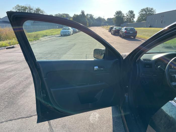 2007 mercury milan v6-premier with 141387 miles for sale near elk-river, minnesota c75bd43d8f314146b43532dc43792567.jpeg