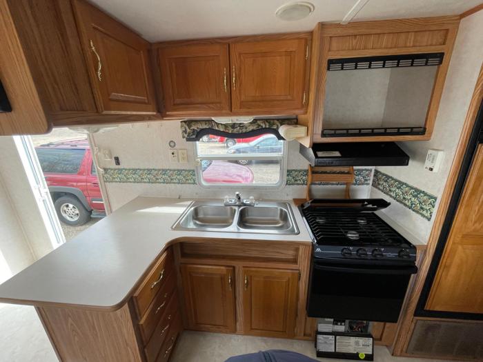 2001 dutchmen manufacturing for sale near elk-river, minnesota c76281ad1061459bbac4fa64b4c70af8.jpg