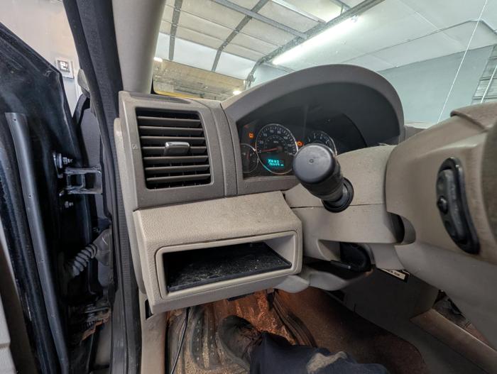 2007 jeep grand-cherokee limited-4wd with 190229 miles for sale near elk-river, minnesota c763b47cbe2a44eb81a3f746eb340110.jpg