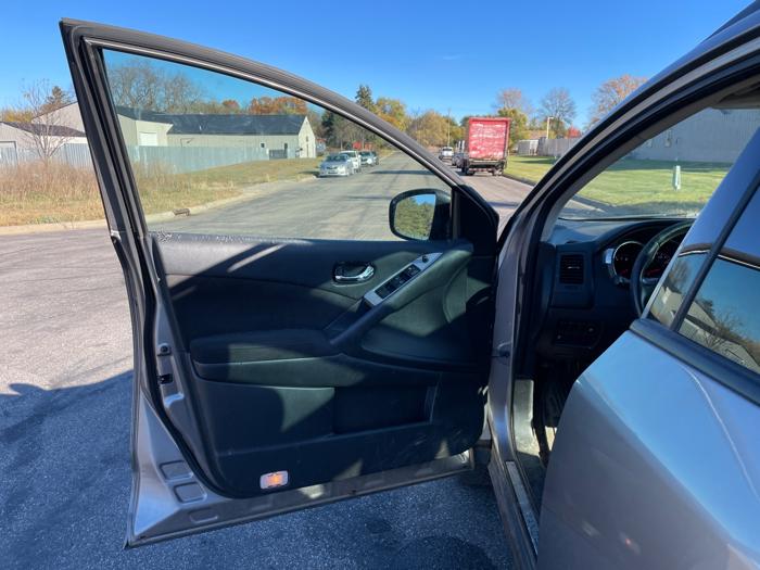 2012 nissan murano sl-awd with 216866 miles for sale near elk-river, minnesota c76fd69e6b874090b3d785f3d57c0a29.jpeg