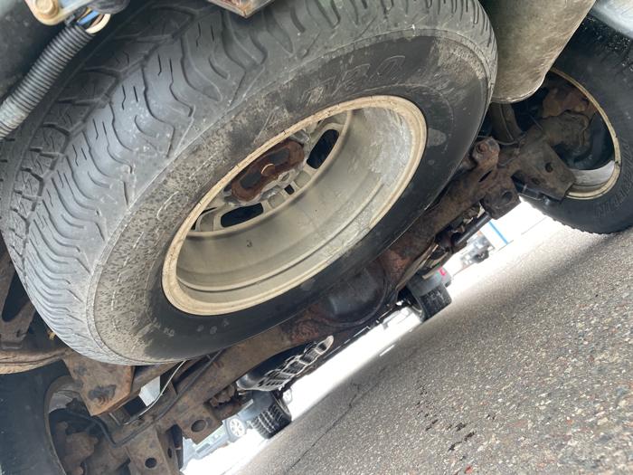 2006 toyota sequoia limited-4wd with 233941 miles for sale near elk-river, minnesota c7903c32dcbe408abfef1472c57436b1.jpeg