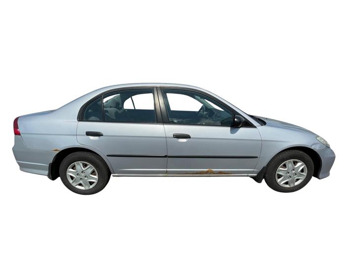 2005 honda civic vp-sedan-at-w--front-side-airbags with 153473 miles for sale near elk-river, minnesota c7934510e92a4d3495e602bc9fff4a9a.jpg