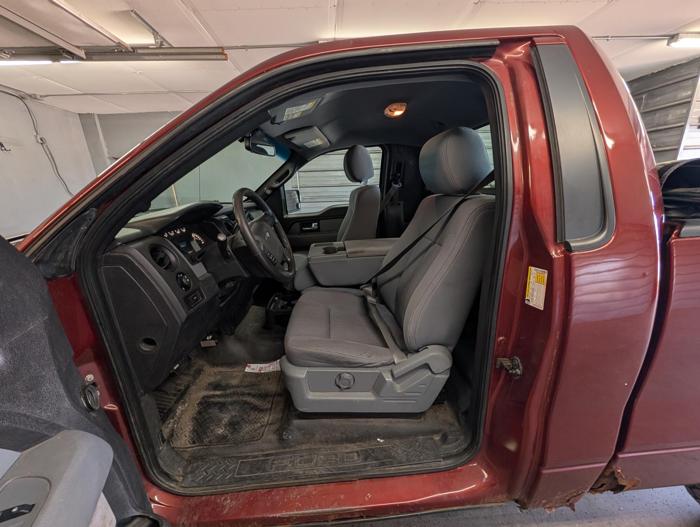 2014 ford f-150 xlt-8-ft.-bed-4wd with 160273 miles for sale near elk-river, minnesota c7c842e159154857bdb8847602fc5622.jpg
