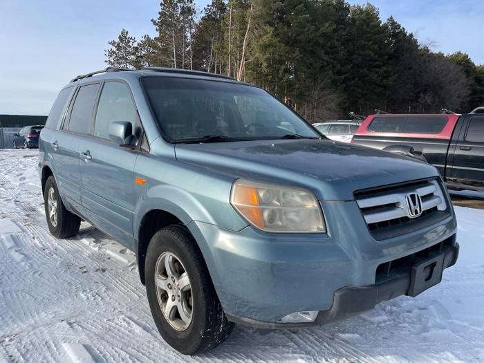 2007 honda pilot ex-l(-with-navi) with 212338 miles for sale near elk-river, minnesota c7db1b4e065c487f86182454d2b299ac.jpg