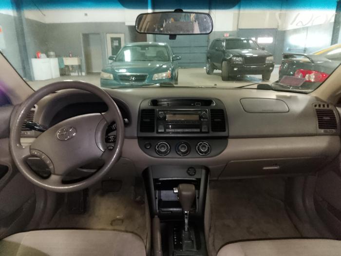 2005 toyota camry le with 316008 miles for sale near elk-river, minnesota c7ee621091a84654b2544e19c3a3687c.jpg