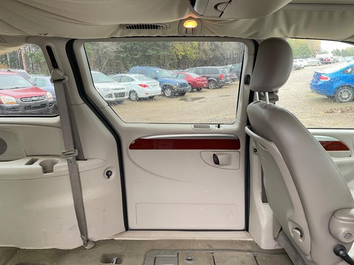 2007 chrysler town-&-country touring with 146493 miles for sale near elk-river, minnesota c8135ba0c34d44cd9fc94a7eb80b8a8b.jpeg