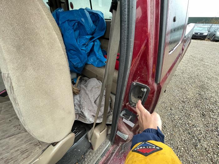 1999 ford f-250-sd xl-supercab-swb-2wd with 278395 miles for sale near elk-river, minnesota c8512f15ff6a4f08853017e3f3469049.jpeg